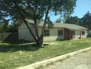 Building Photo - 3277 Beevers Cir