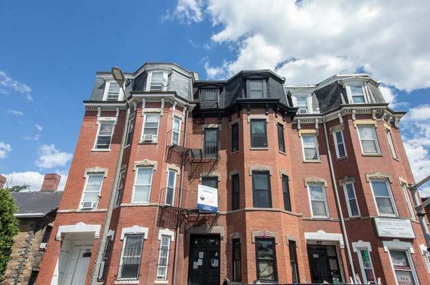 Building Photo - 134 Warren St