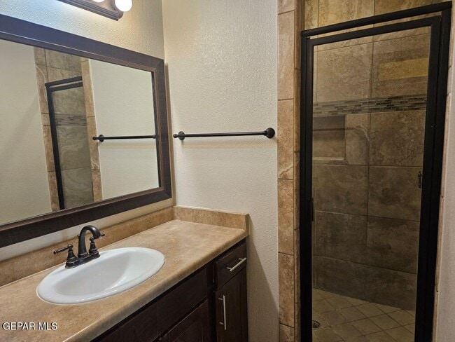 Building Photo - 7116 Copper Town Dr