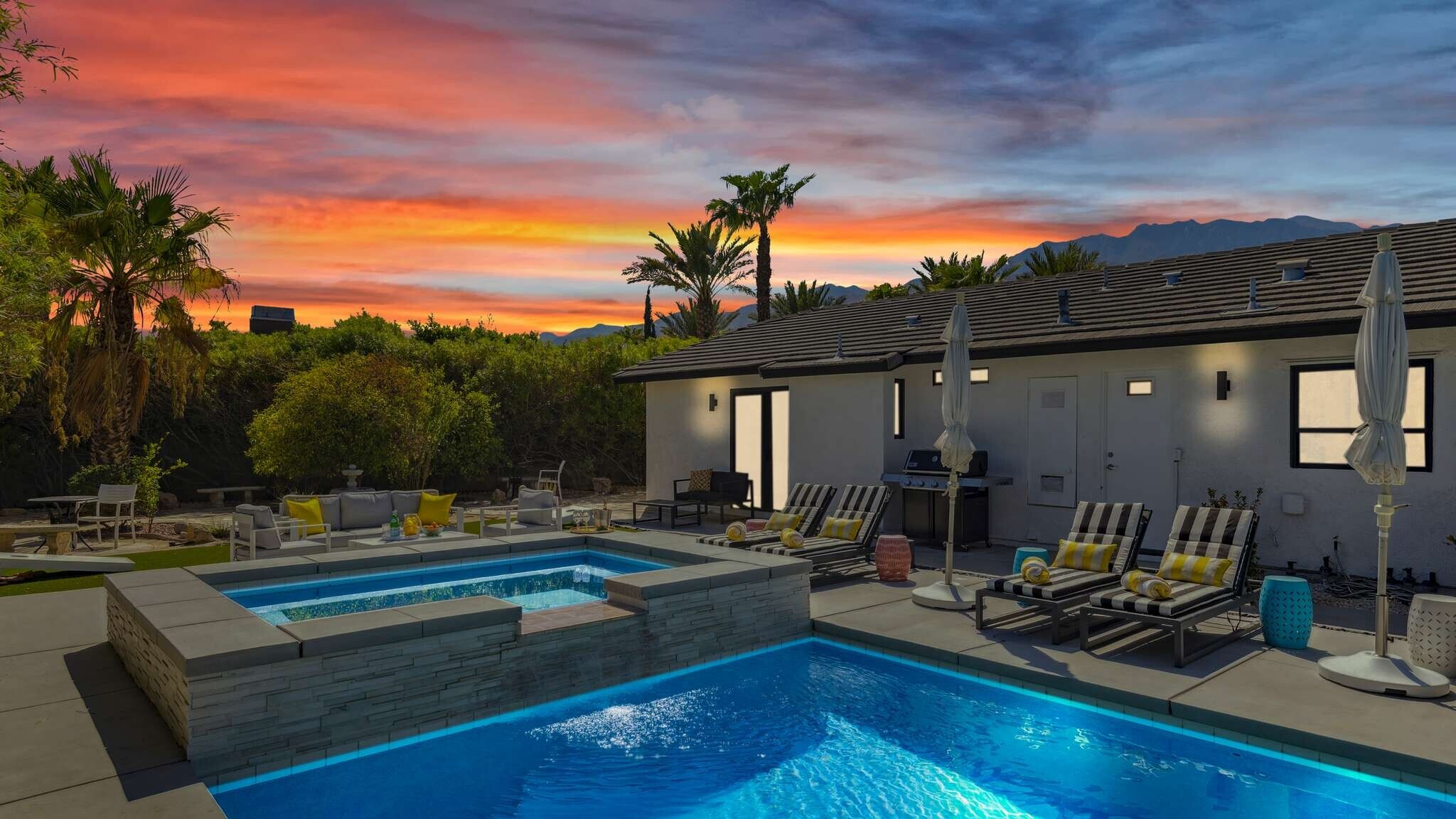 Building Photo - 2004 Nicola Rd E