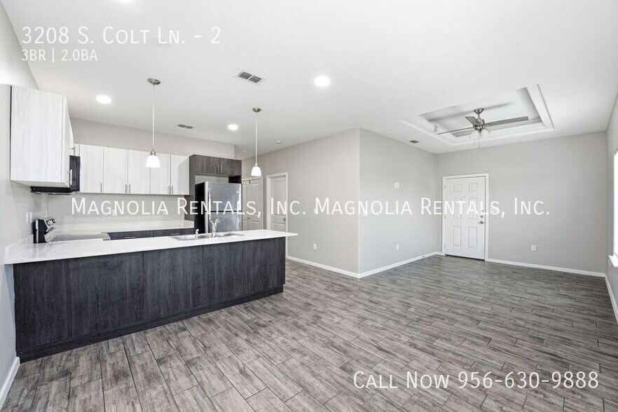 Building Photo - 3208 S Colt Ln