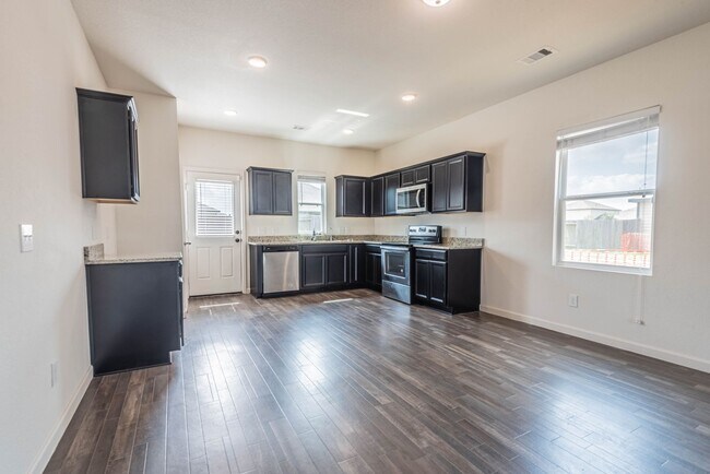 Building Photo - 1012 Blue Beech Ln