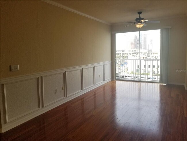 Building Photo - 700 S Harbour Island Blvd