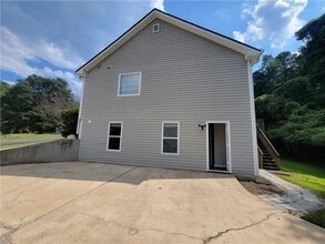 Building Photo - 655 Alcovy Woods Dr