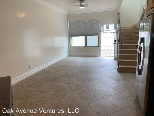 Building Photo - 3 br, 2 bath House - 1206 Oak Avenue