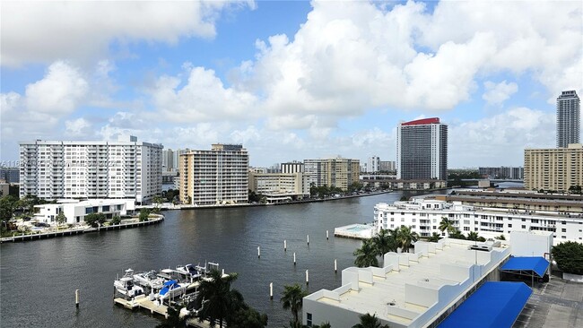 Primary Photo - 1965 S Ocean Dr