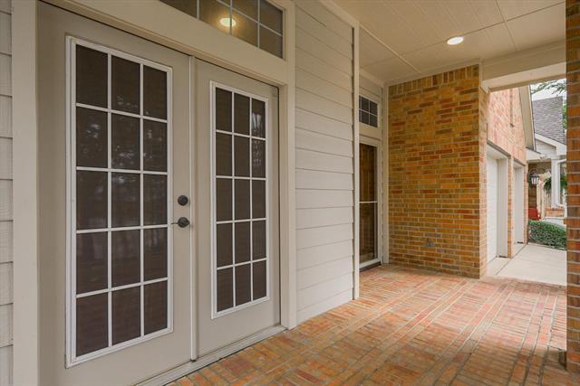 Building Photo - 1500 Bonham Pkwy