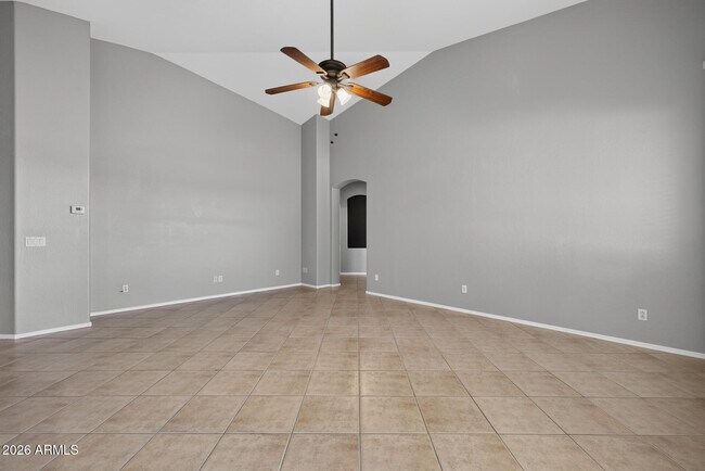 Building Photo - 3096 E Kingbird Pl
