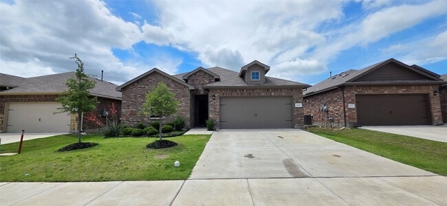 Building Photo - 9021 Eagles Landing Dr