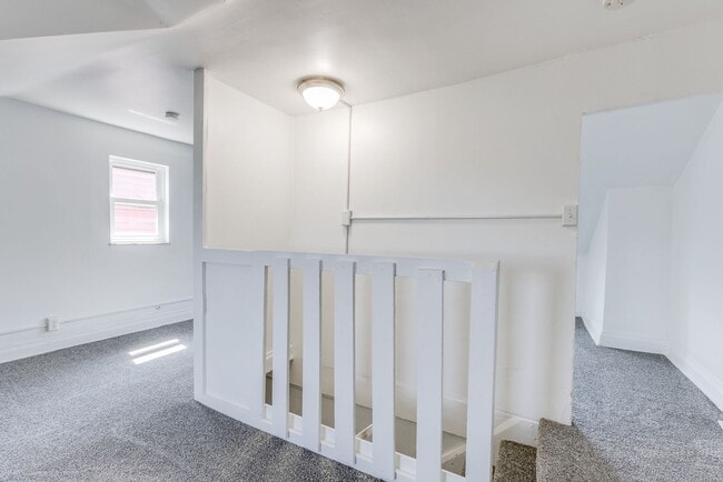 Building Photo - Available JULY 2026 - Spacious 3 Bedroom, 1.5 Bath w/ City Views!