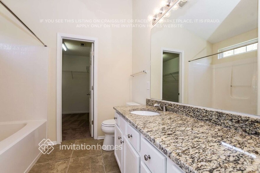 Building Photo - 10300 Haddington Dr