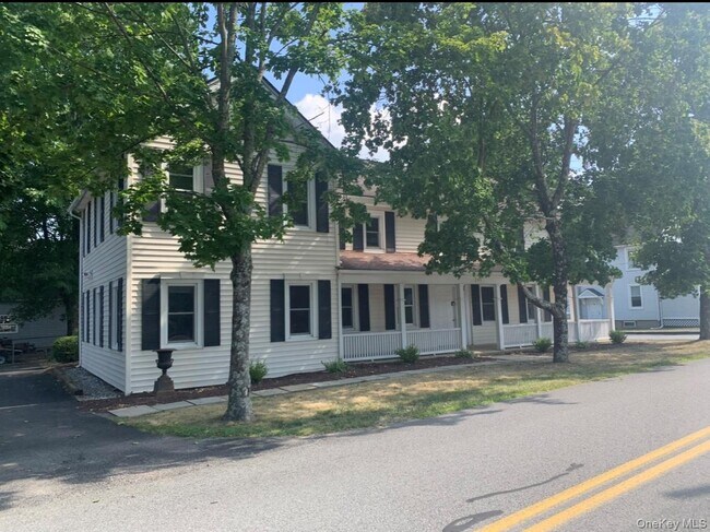 Building Photo - 280 Maple Ave
