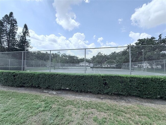 Building Photo - 11893 Raintree Dr