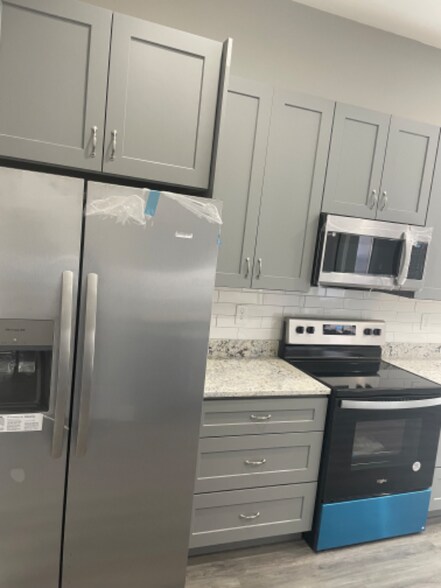 Building Photo - 612 Chestnut Hill Ave