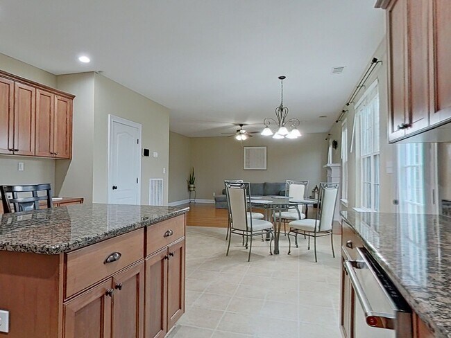 Building Photo - 4 bedroom 3 bath home- Pet Friendly- Grovetown GA