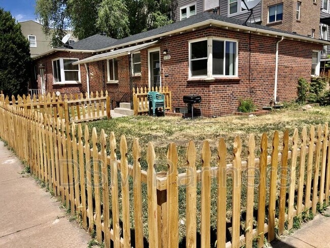 Building Photo - 3735 E 13th Ave