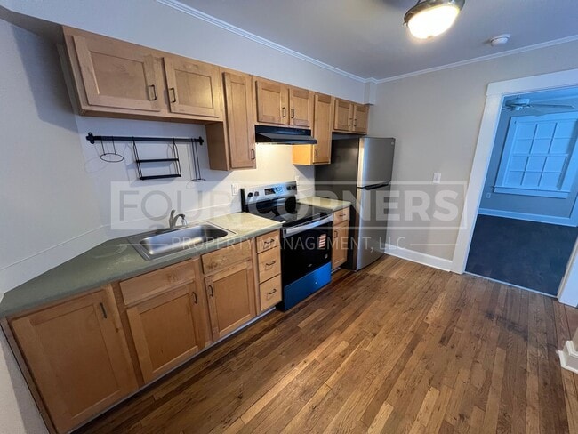 Building Photo - Beautiful 1 Bedroom 1 Bath Apartment