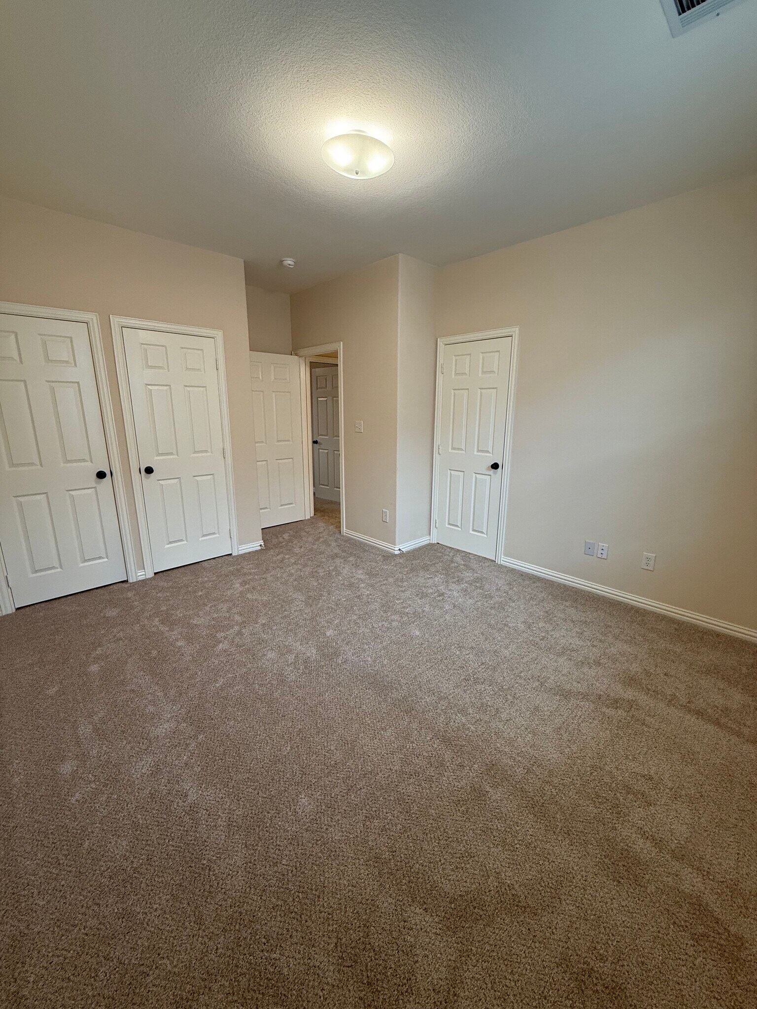 Bedroom 2 - 6406 Shakespeare Pl