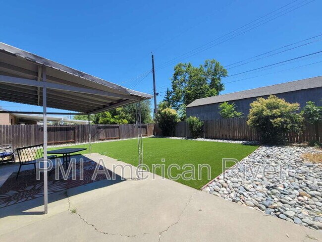 Building Photo - 4550 El Cerrito Way