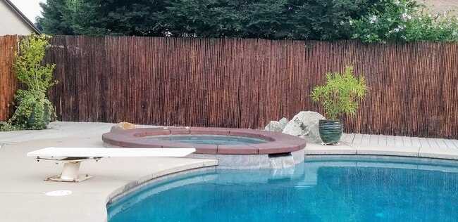 Building Photo - 3019 Rush Creek Ct