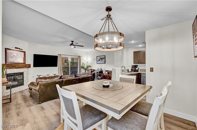 Building Photo - 8733 Red Brook Dr