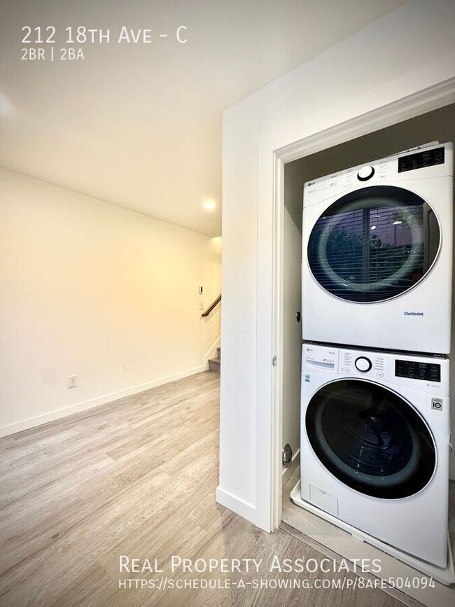 Building Photo - 212 18th Ave