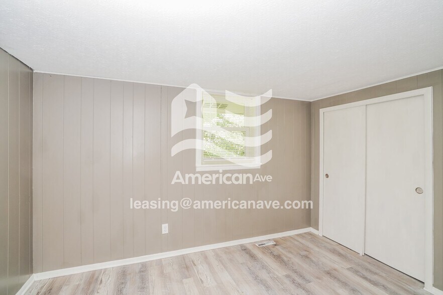 Building Photo - 3812 St Joseph Rd