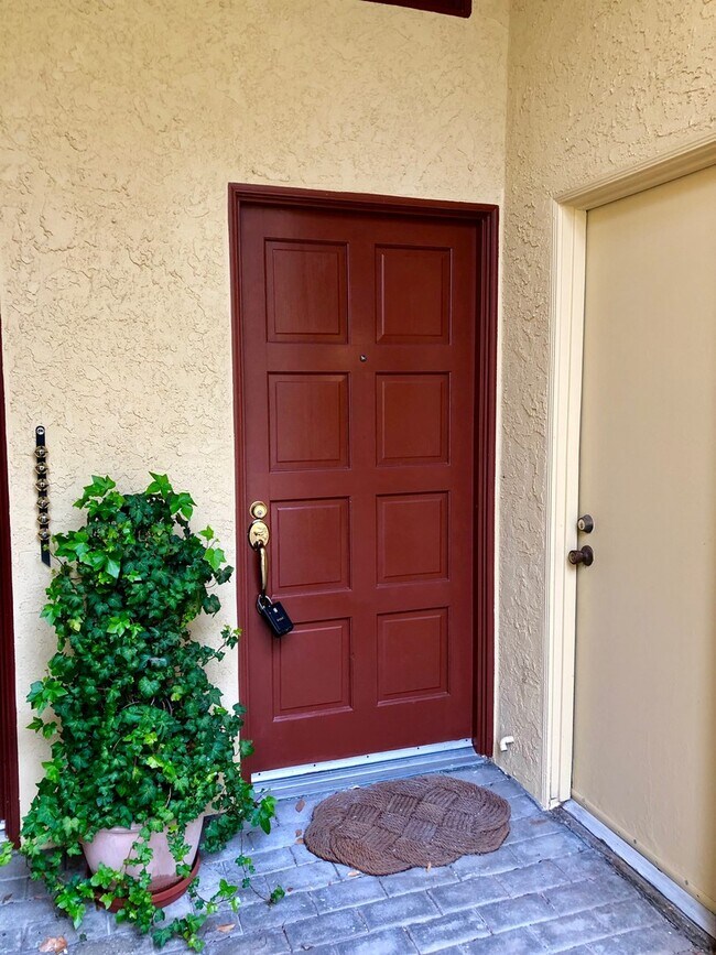 Building Photo - Beautifully Updated & Remodeled Home in Bonsall, Overlooking San Luis Rey Downs Preserve!