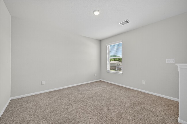 Building Photo - 8304 Bristlecone Pne Wy