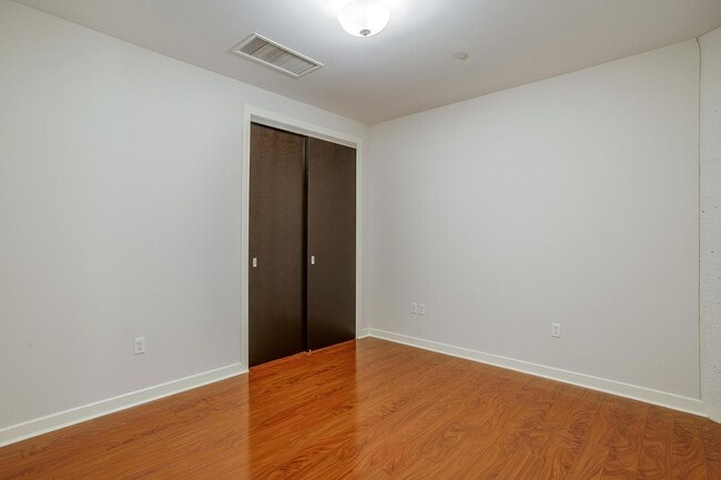 Building Photo - Come Live in Historic Montgomery Plaza- Ea...