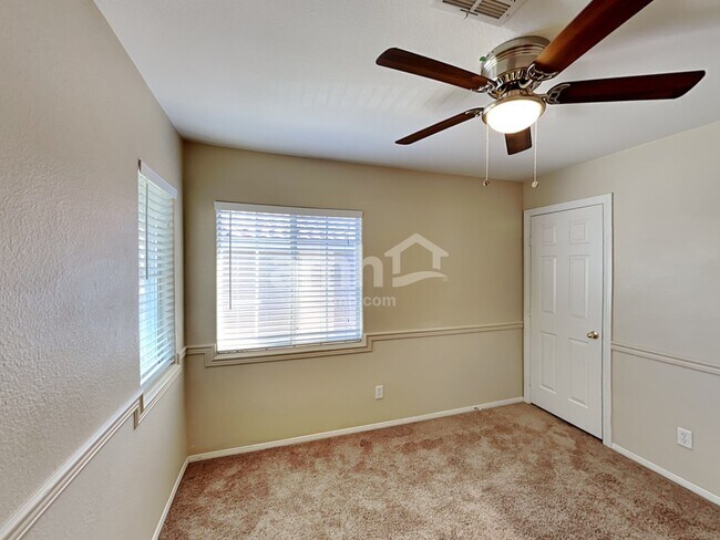 Building Photo - 9553 Michelle Falls Ave