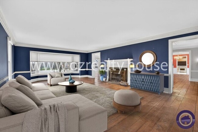 Building Photo - 25101 W River Rd