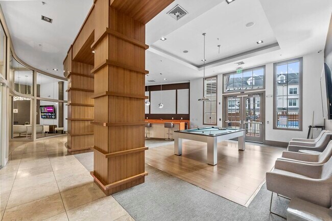 Building Photo - 302 Constitution Ave