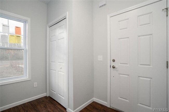 Building Photo - 46 Roger Chaffee Dr