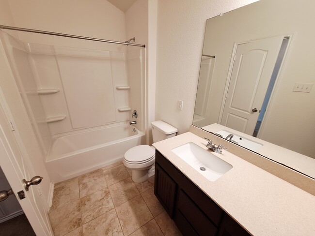 Building Photo - 17015 Gibbons Path