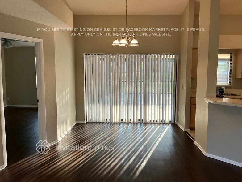 Building Photo - 209 Uruguay Dr