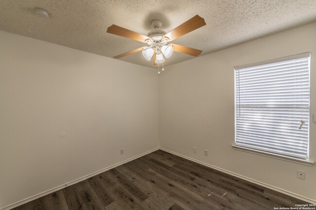 Building Photo - 7006 Silver Canyon