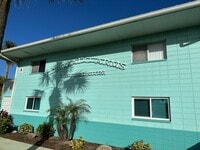 Building Photo - 541 S Peninsula Ave