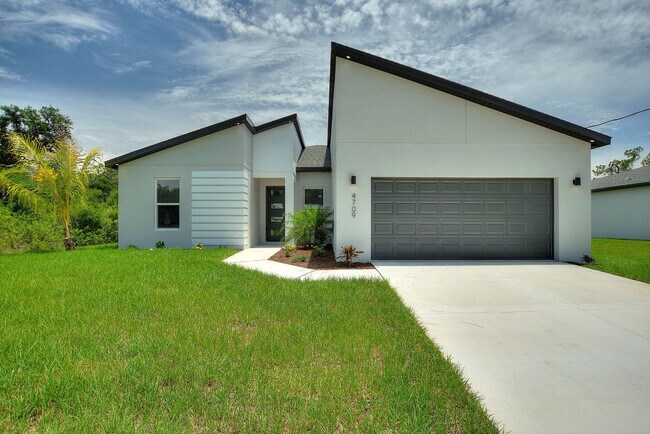 Building Photo - 2354 Littlefield Ln