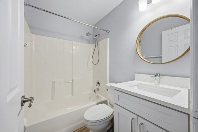 Building Photo - 750 S Grand Hwy