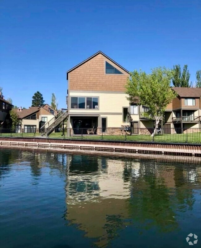 Building Photo - 3 bedroom w/Garage Tahoe Keys Townhome wit...