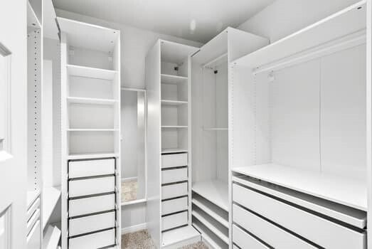 Building Photo - 22139 Approach