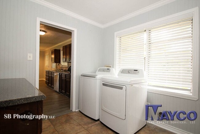 Building Photo - 3 bedroom 2 bath in Bossier!