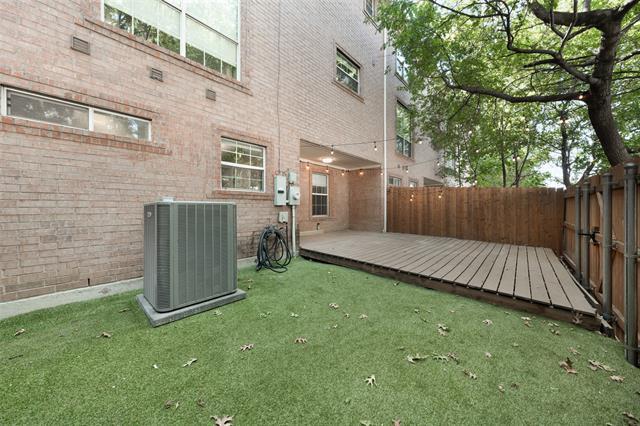 Building Photo - 4007 Brownstone Ct