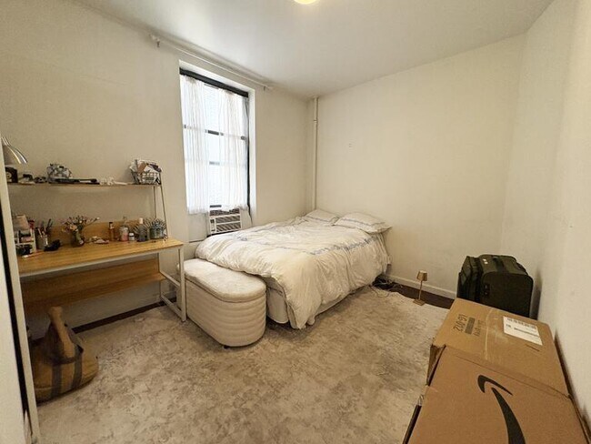 Building Photo - 4 bedroom in New York NY 10026