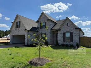 Building Photo - 340 Chestnut Rdg Cv