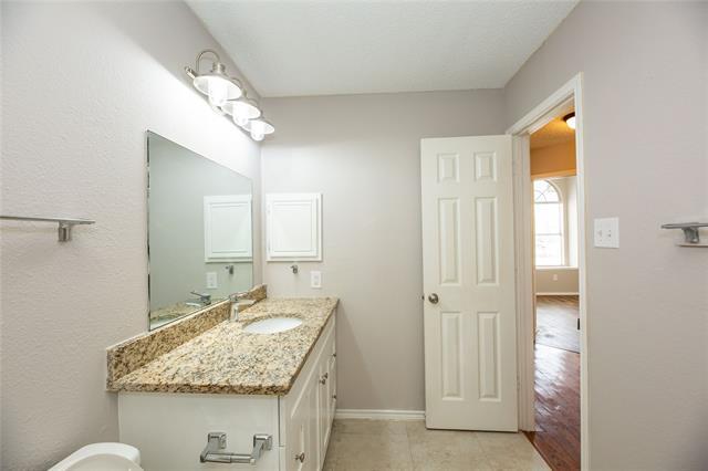 Building Photo - 6718 Scarlet Dr