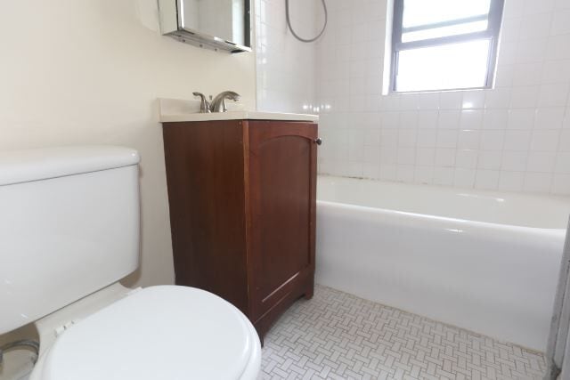 Building Photo - 4619 N Paulina St