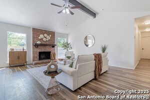 Building Photo - 1142 Churing Dr