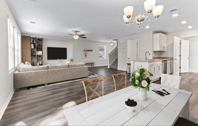 Building Photo - 246 Justify Ave